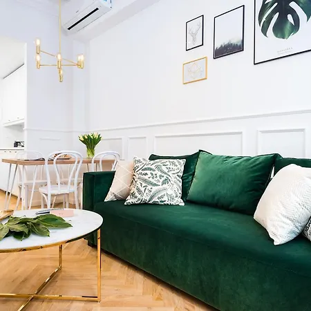 P&J Luxury Apartments-3