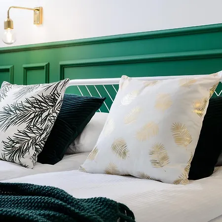 P&J Luxury Apartments-2